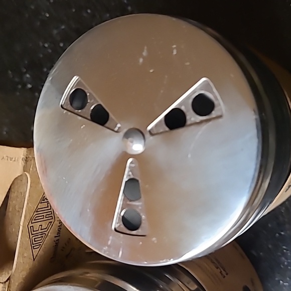 Stainless Steel Spices & Salt Shaker - Picture 7 of 13